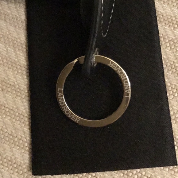 Land Rover carabiner Keyring and box - Picture 3 of 8